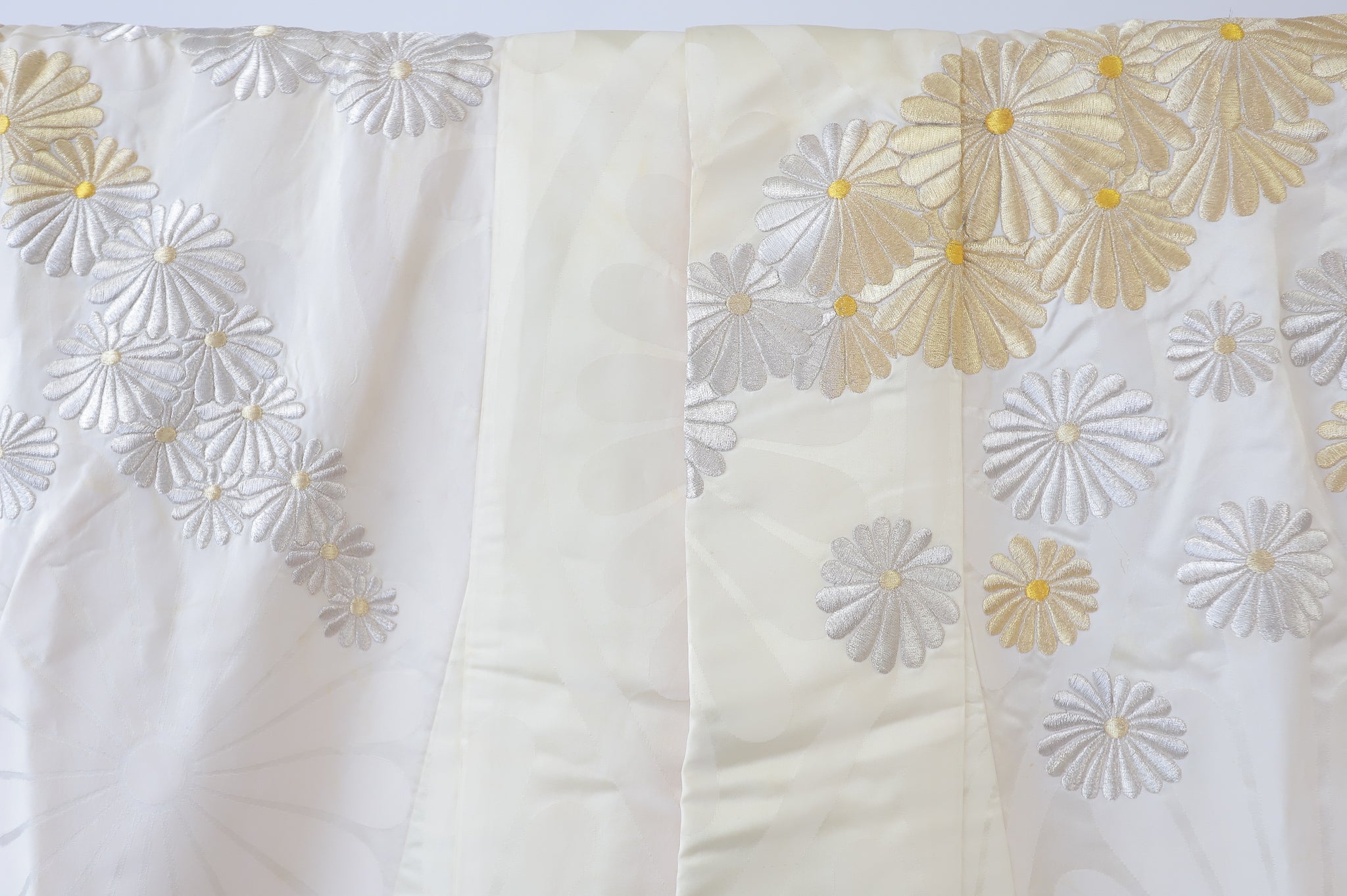 打掛 花嫁衣装 豪華 逸品 金 刺繍 婚礼 結婚式 ウエディング 古着◆twu354