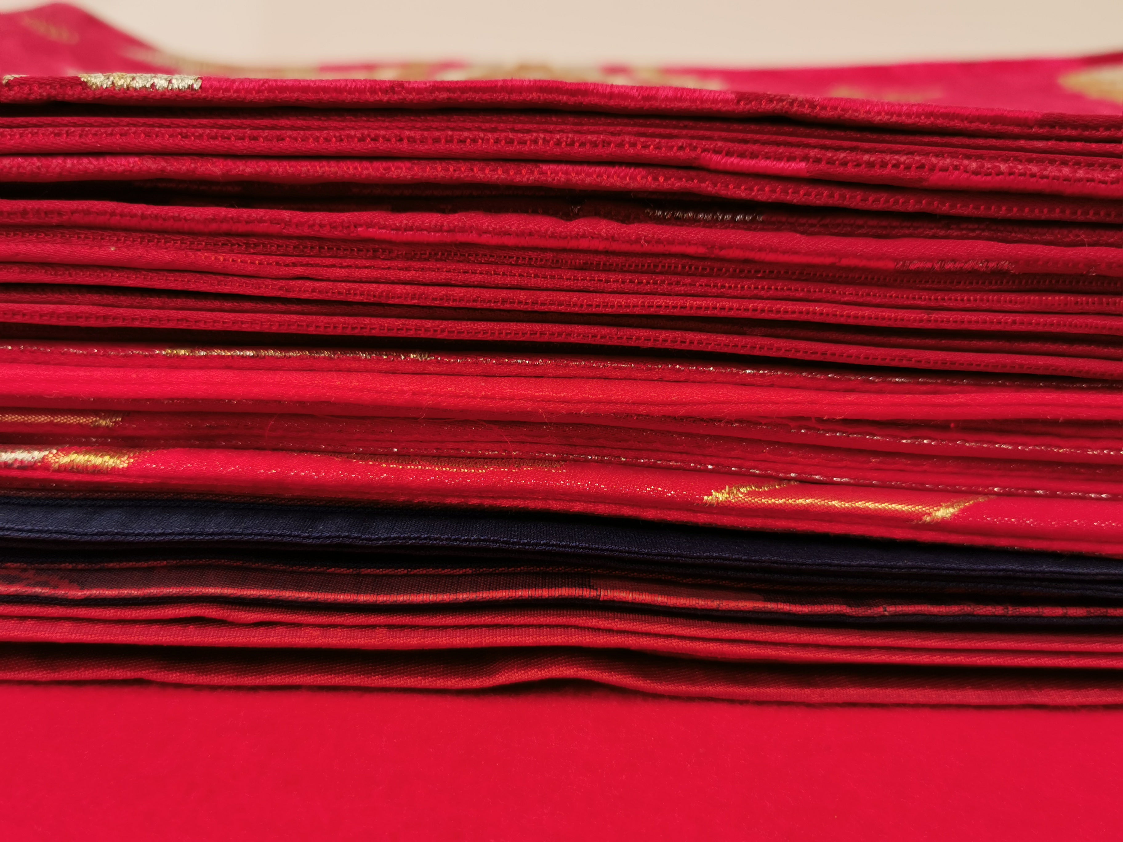 袋帯 5枚まとめ売り 赤系 女性 中古品 和装 和装小物 リメイク 古布リメイク ハギレ 帯 和柄 和装帯◆toh194