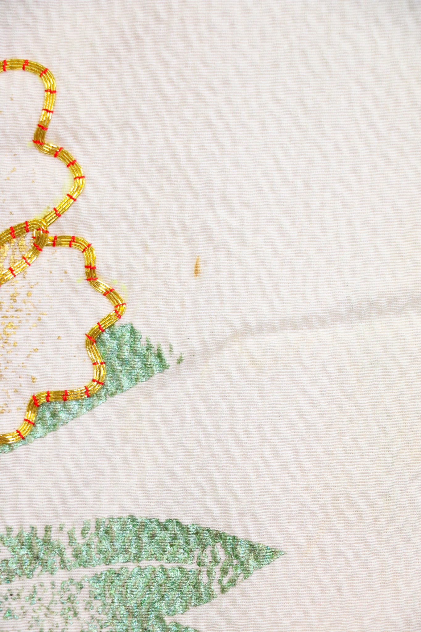 Bridal Uchikake – Gold Cranes & Peony Pattern / 白打掛 金鶴×牡丹 Traditional Japanese Wedding Kimono / 花嫁衣裳 打掛◆twu717