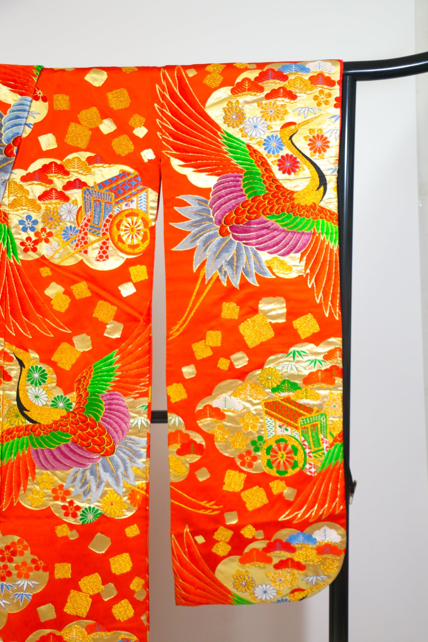 Bridal Uchikake – Gold Cranes & Peony Pattern / 白打掛 金鶴×牡丹 Traditional Japanese Wedding Kimono / 花嫁衣裳 打掛◆twu718