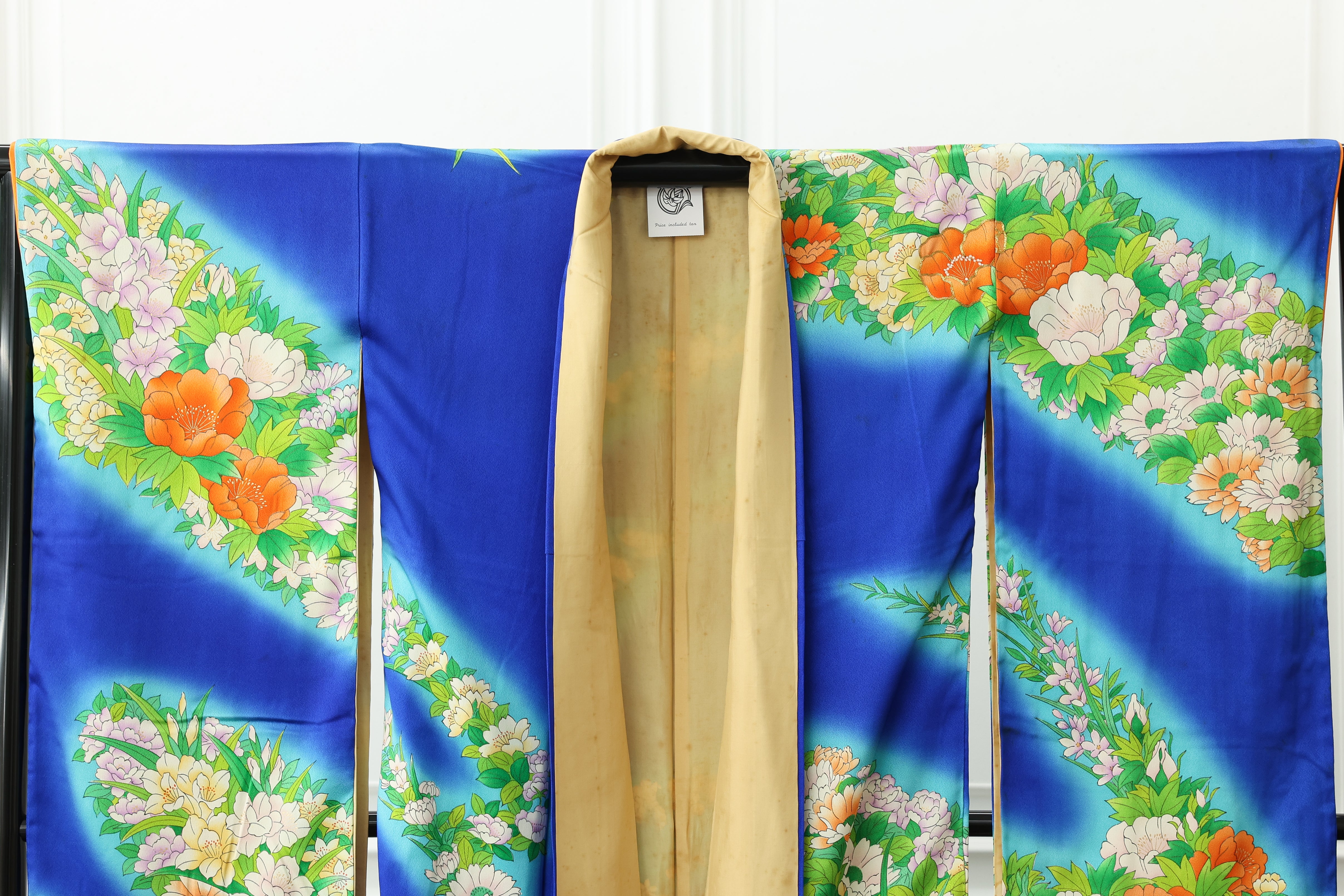 sh011 Furisode