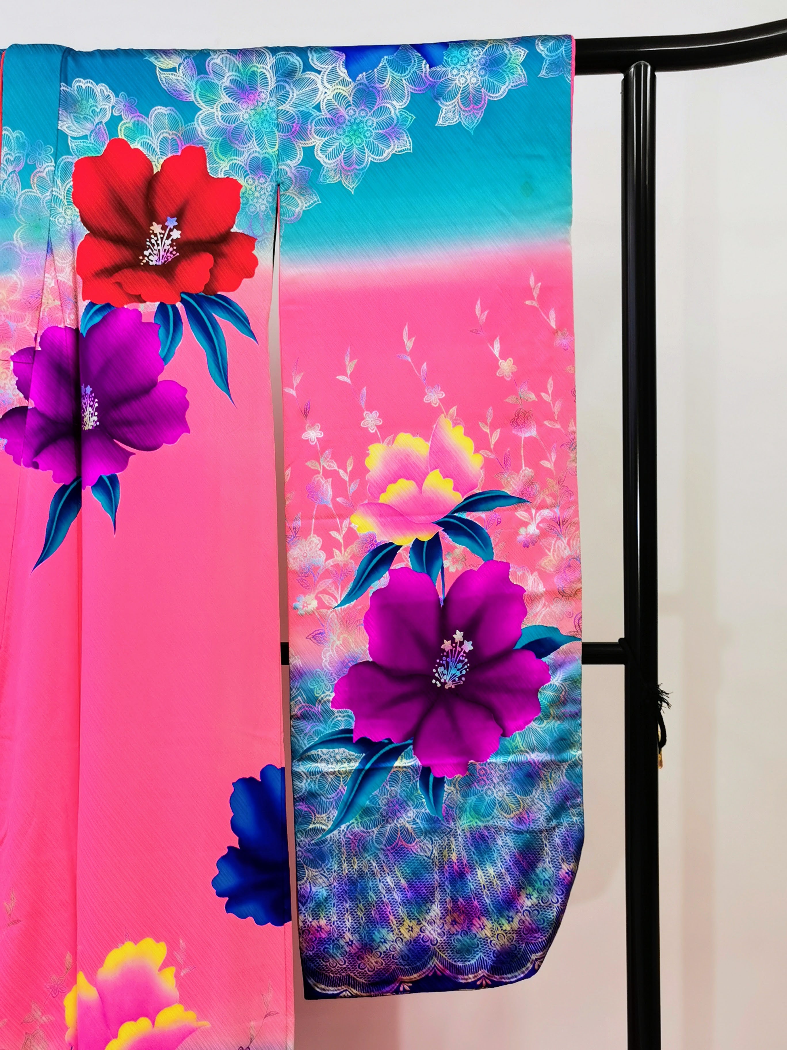 引き振袖 お引きずり 蛍光 可愛い 花嫁衣装 結婚式 豪華 婚礼 ウエディング 古着◆twff238