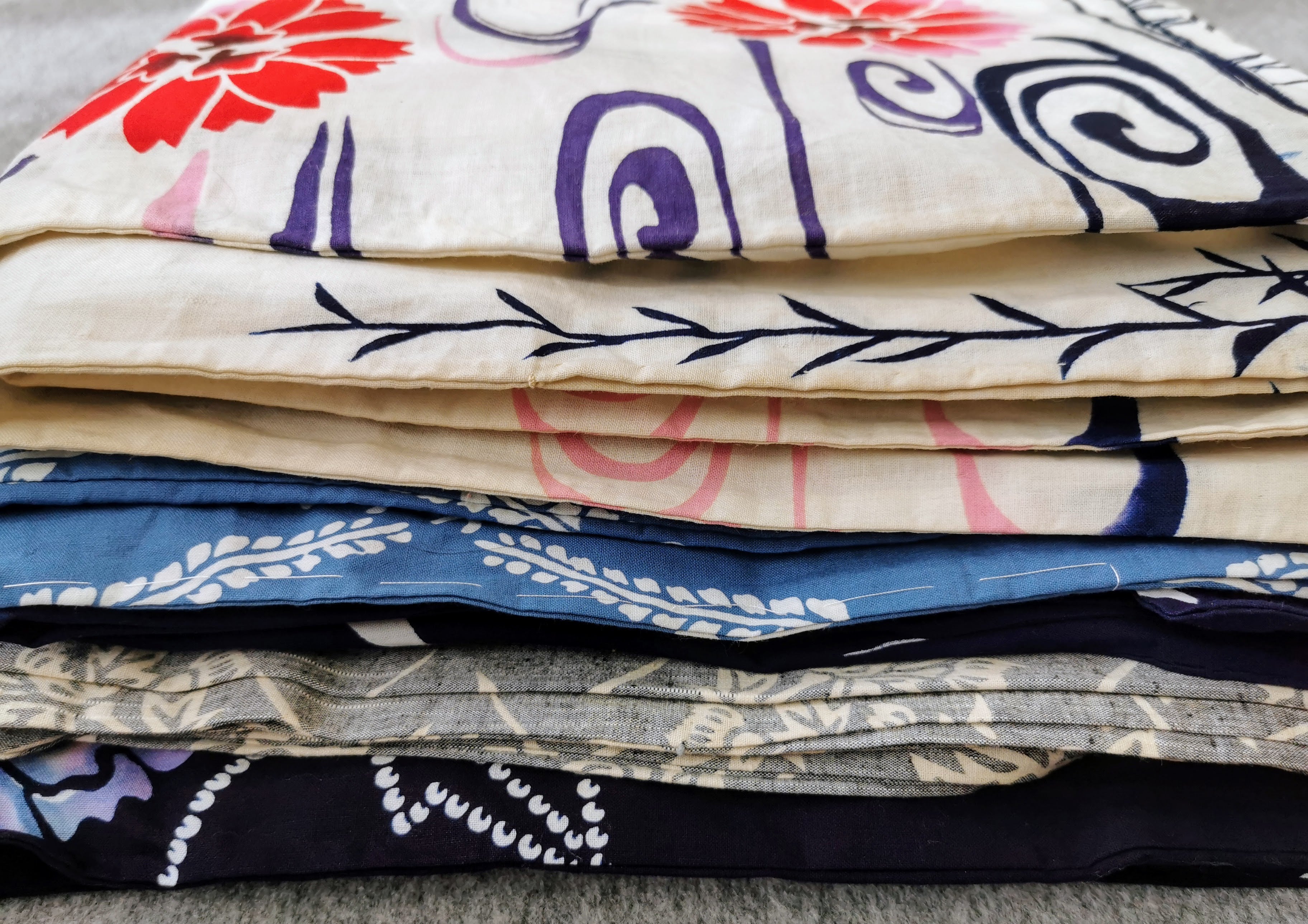 浴衣 女性 5点 まとめ売り 古着 リユース リメイク 和装 和服 和柄 レトロ柄 素材 ハンドメイド 材料 生地◆twy129