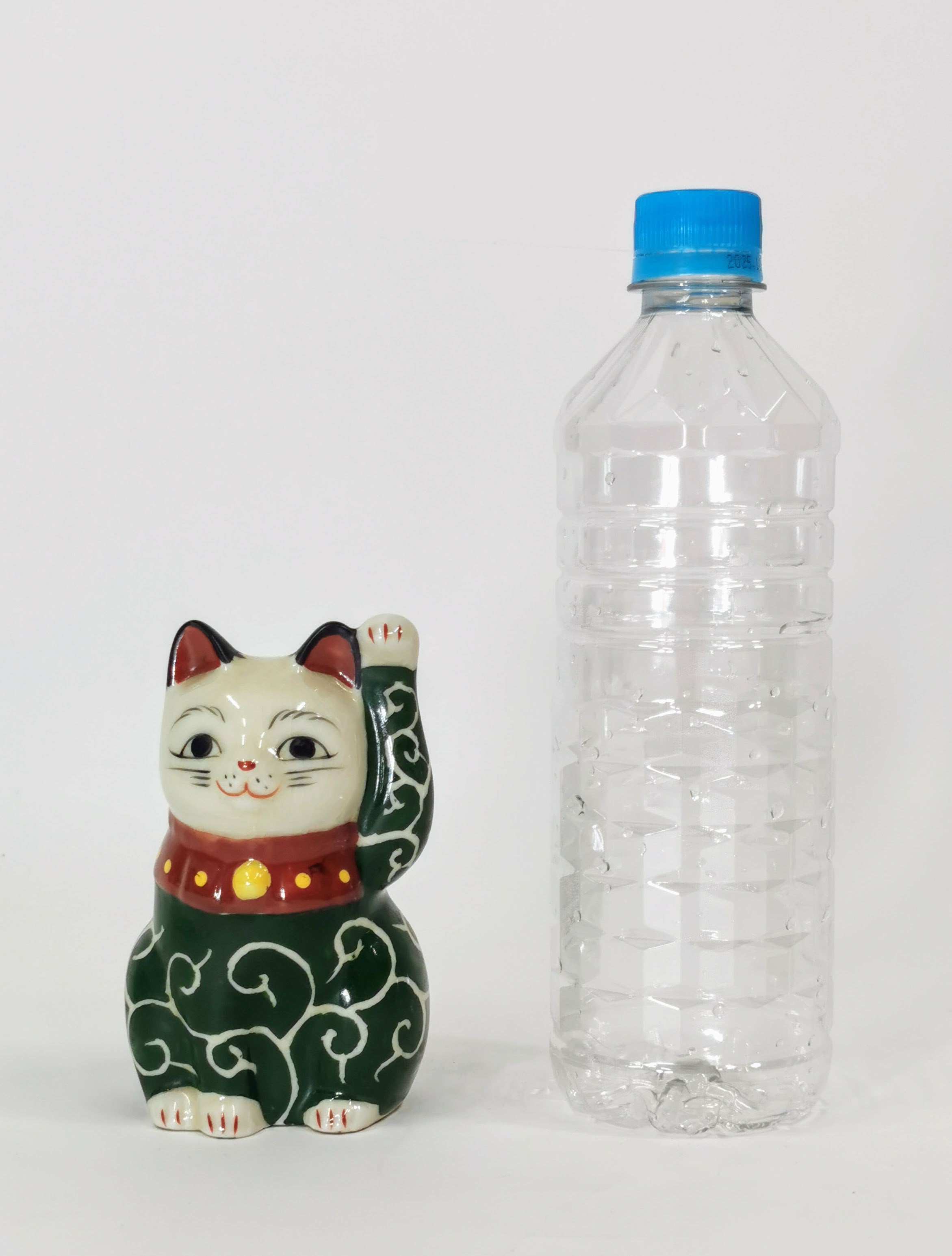 招き猫 招福 縁起物 厄除け 置物 中古品◆tkm286