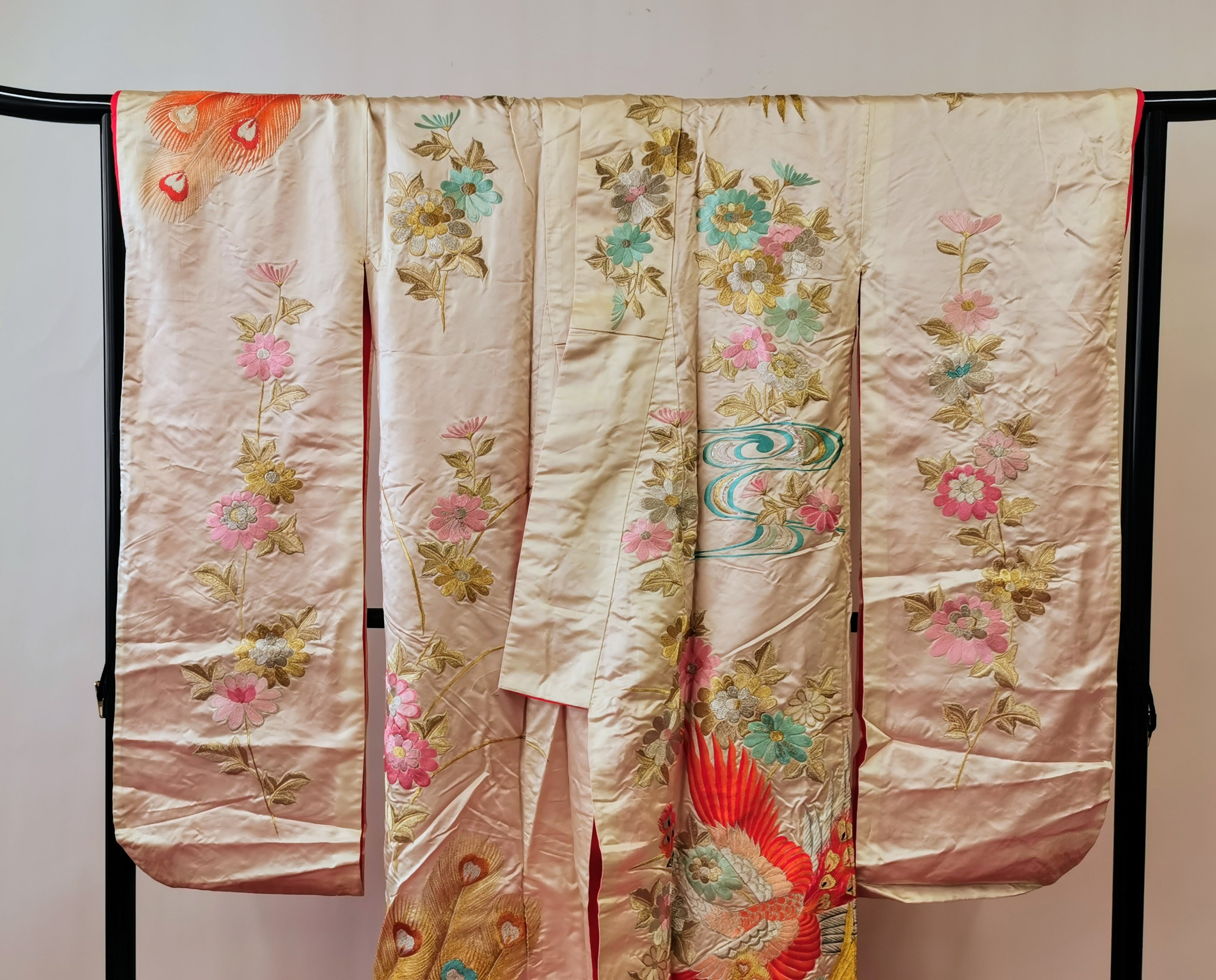 お引きずり 花嫁衣装 結婚式 豪華 刺繍 婚礼 ウエディング 古着◆twff221