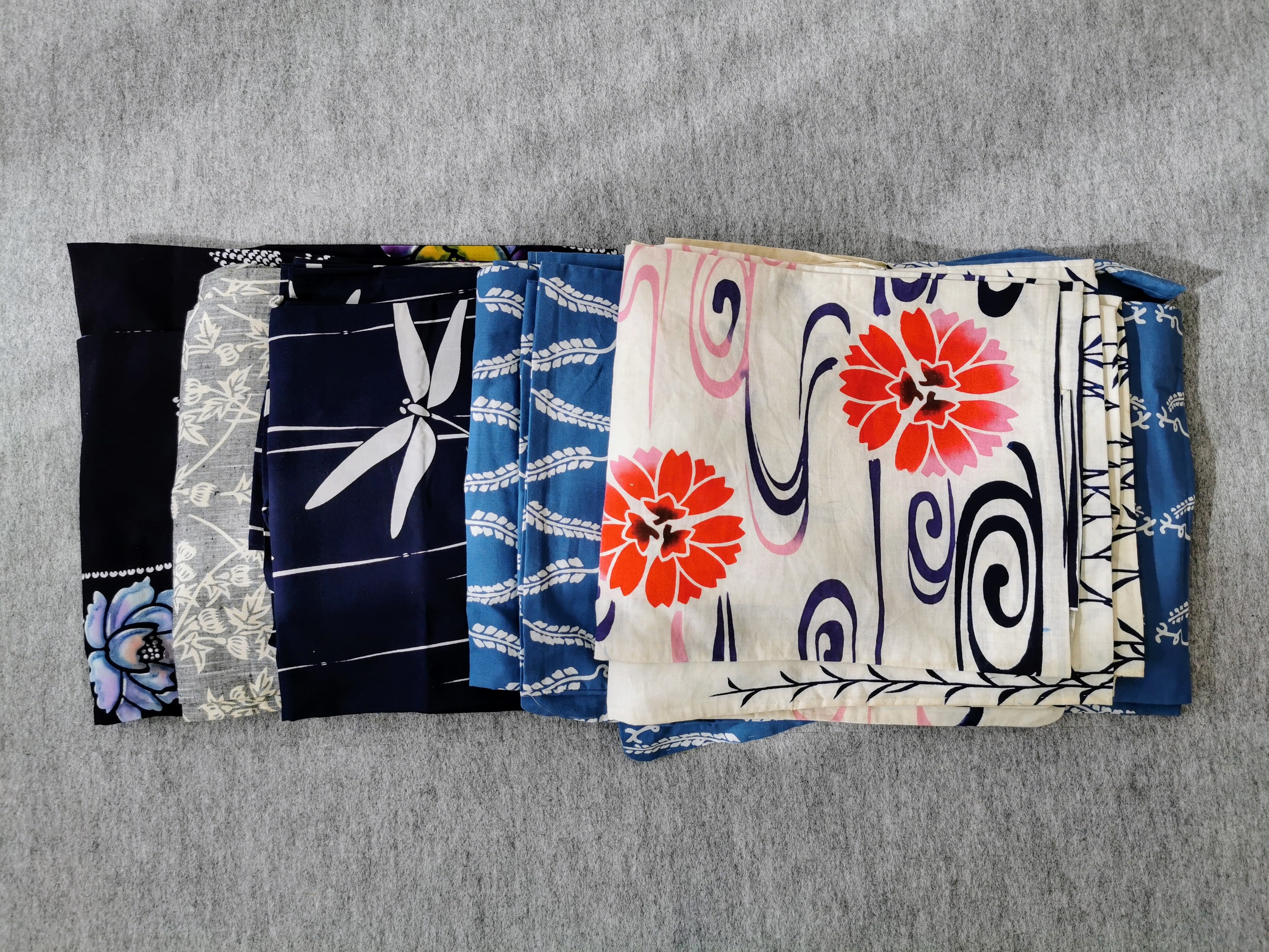 浴衣 女性 5点 まとめ売り 古着 リユース リメイク 和装 和服 和柄 レトロ柄 素材 ハンドメイド 材料 生地◆twy129