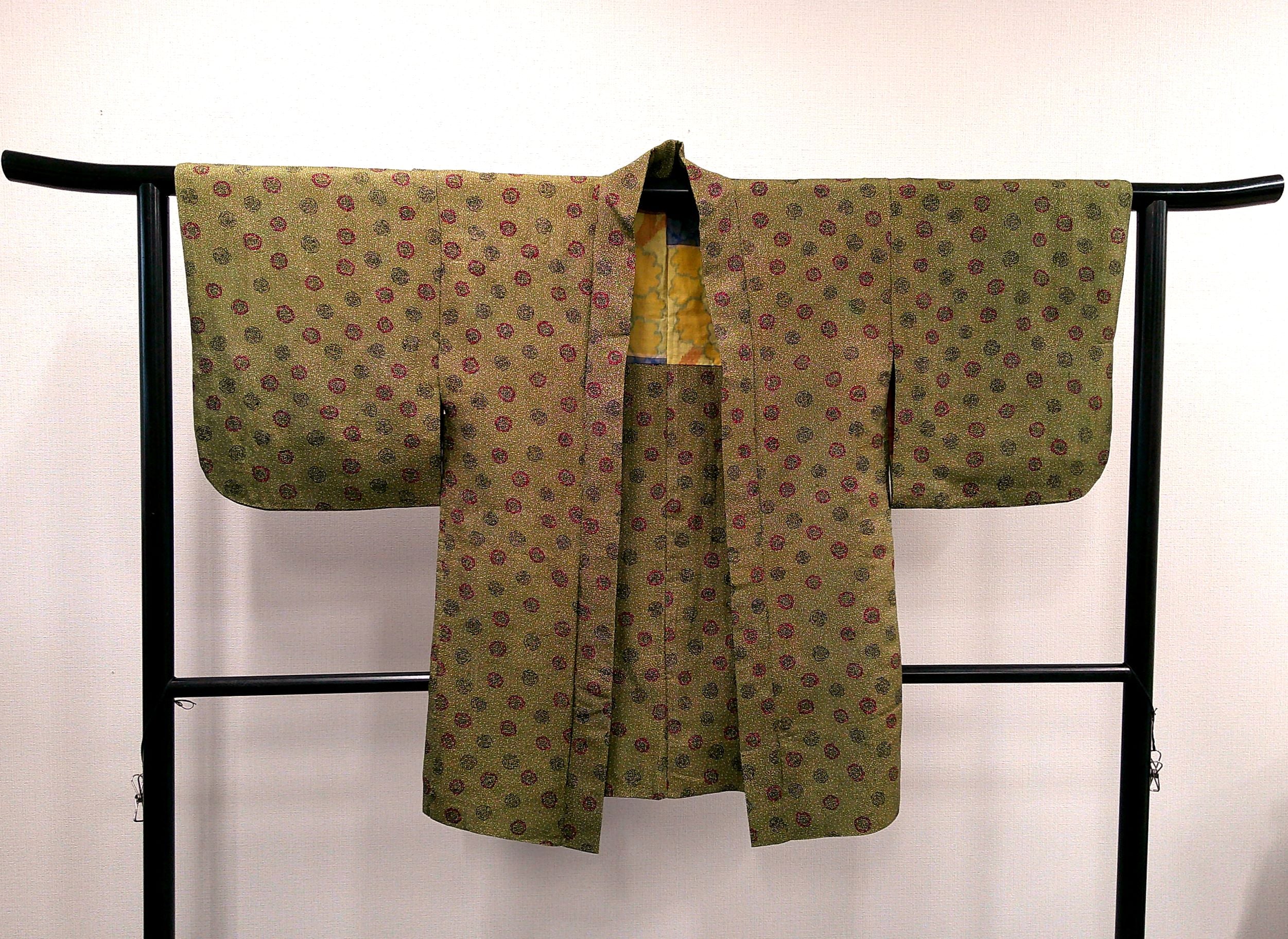 ◇KWH010 羽織 紐付き Haori 黄緑 古着 レトロ 和服
