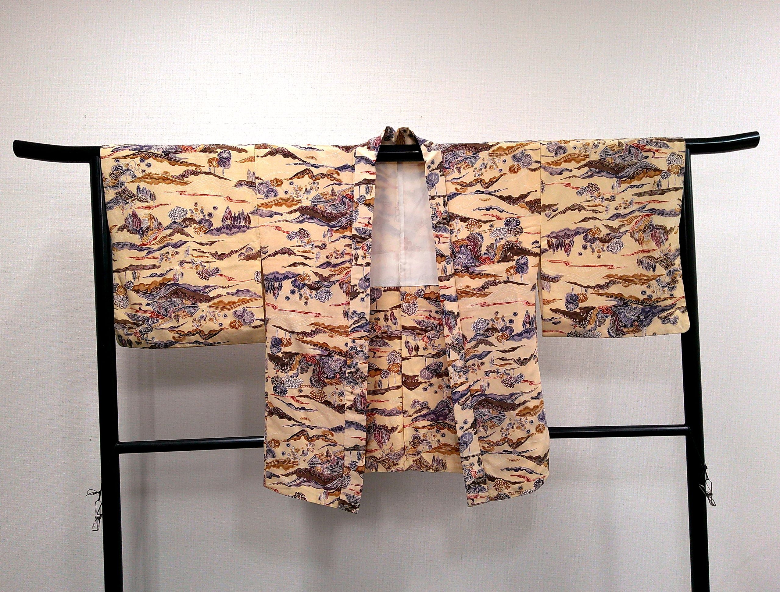 ◇KWH014 羽織 紐付き 薄黄色 Haori 古着 レトロ 和服