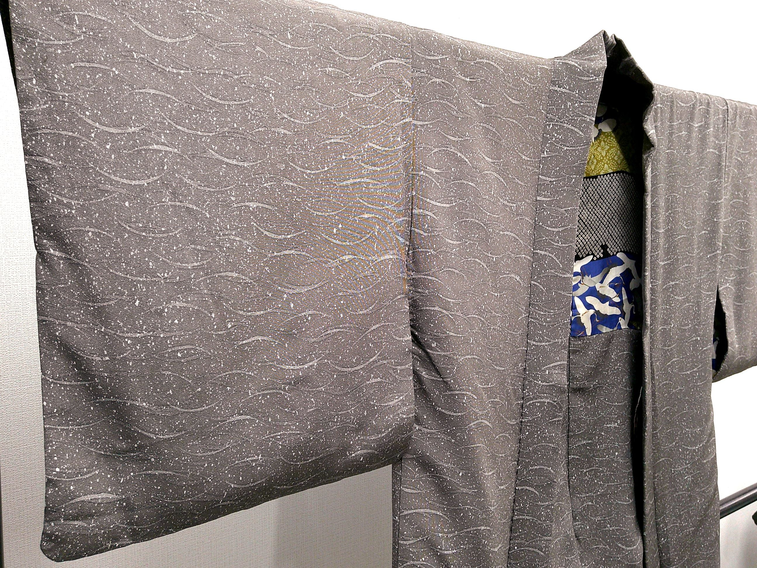 ◇KWH017 羽織 Haori グレー 古着 レトロ 和服