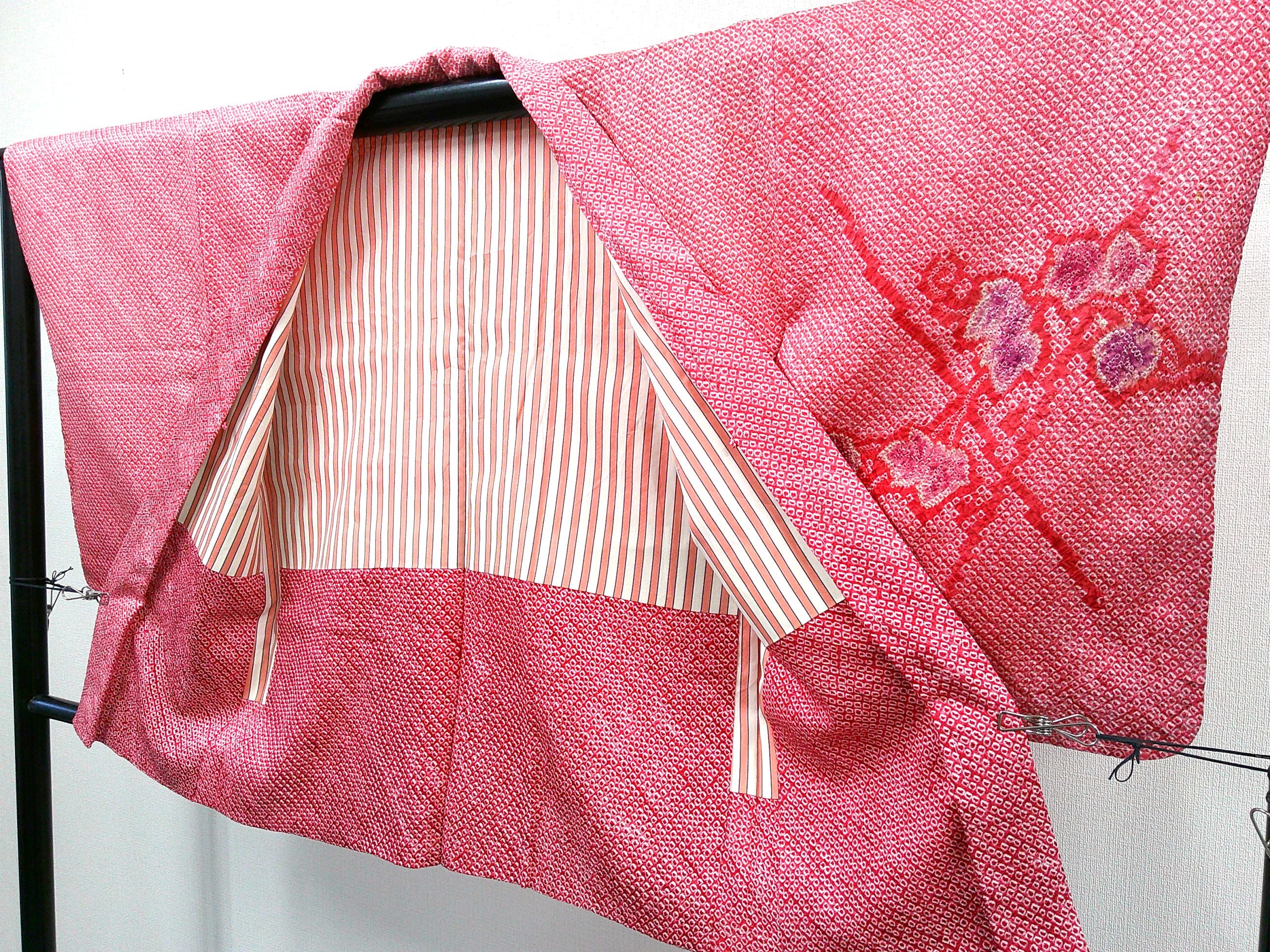 ◇KWH020 羽織 袷羽織 総絞り Haori 赤 古着 レトロ 和服