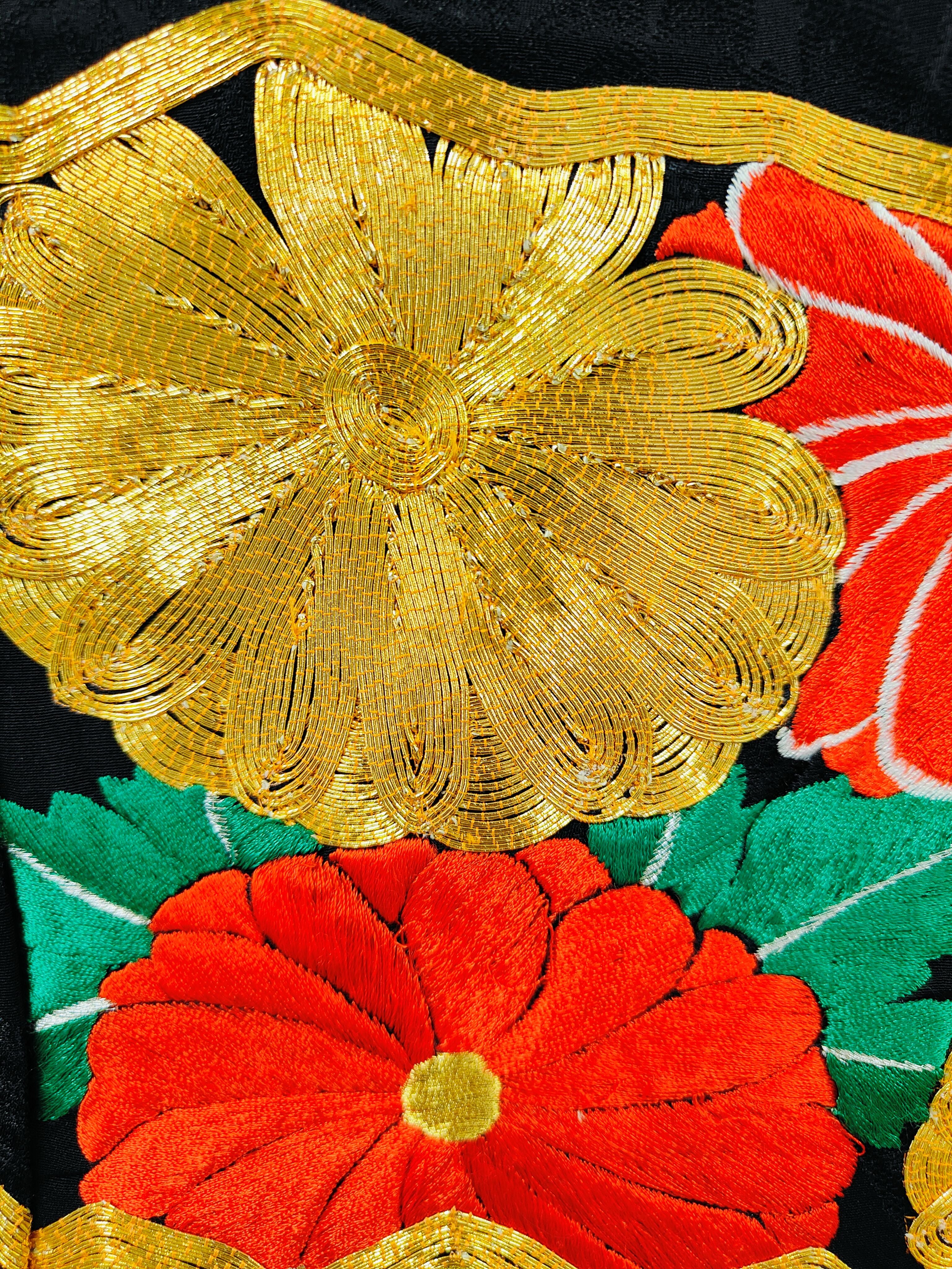 ◆KWF010 引き振袖 金銀箔 花嫁衣装 結婚式 豪華  刺繍 婚礼 ウエディング 古着