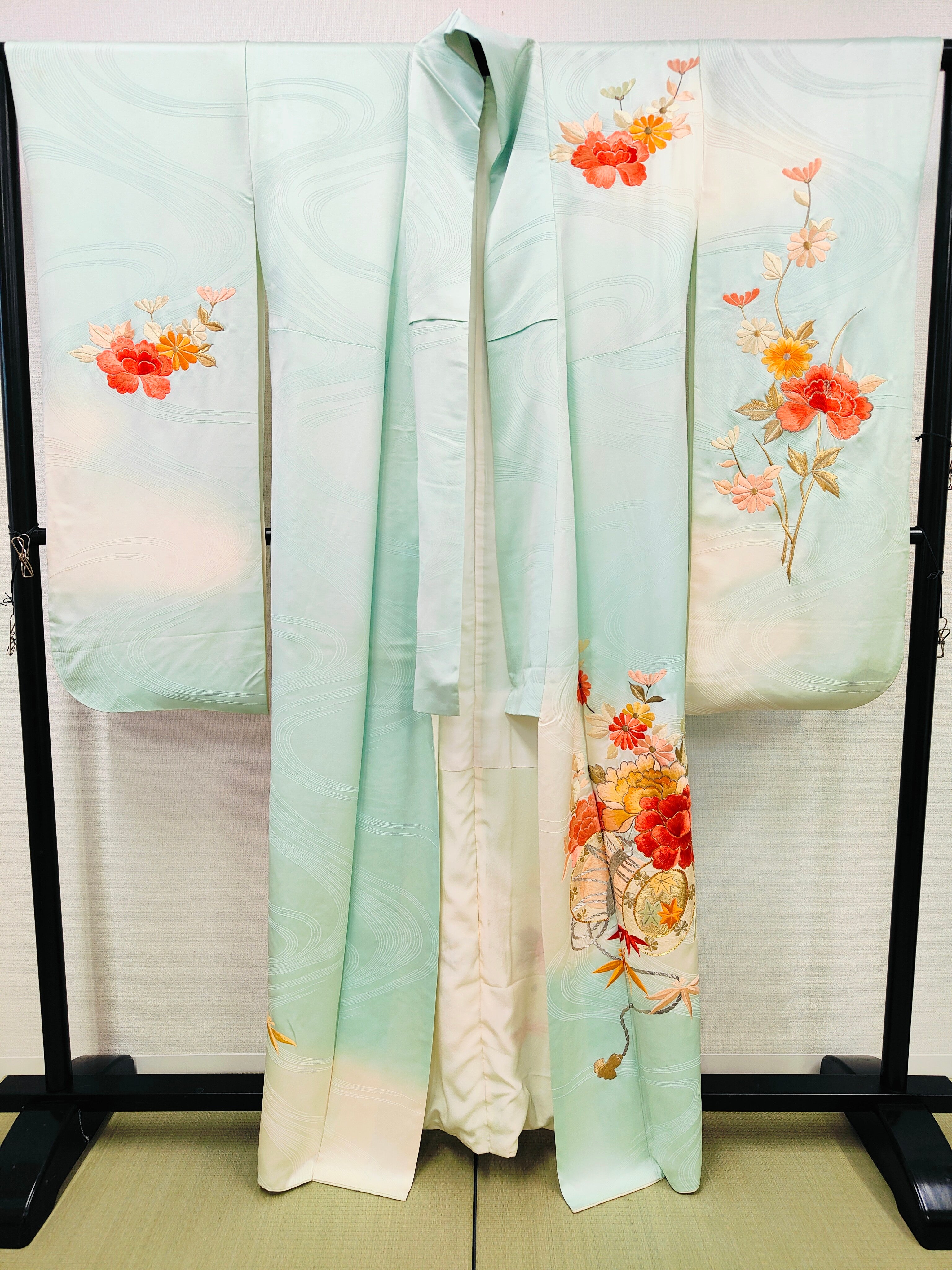 ◇KWF013 振袖 正絹 古着 結婚式 卒業式 成人式 初詣