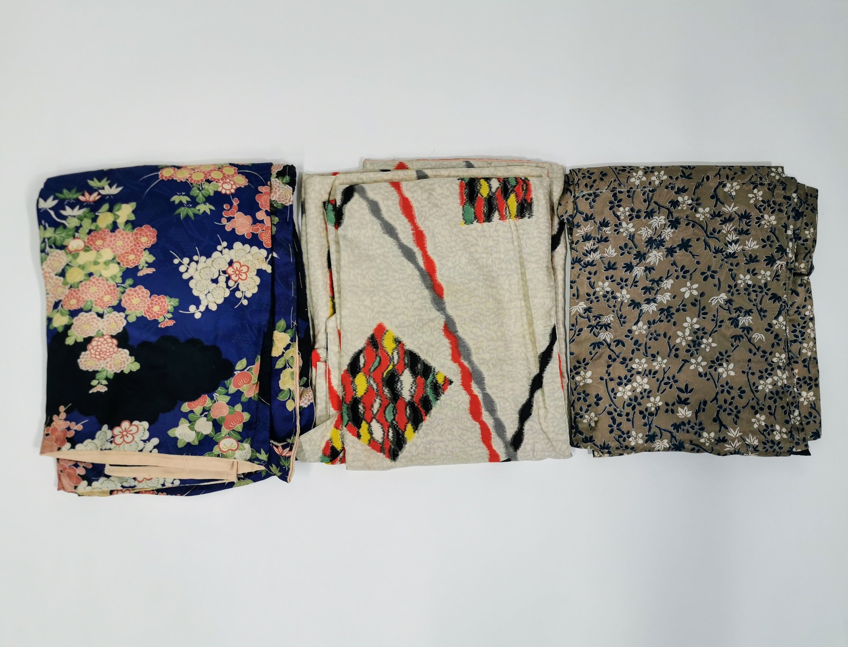 Bulk Sale of 5 Women's Used Kimonos with Floral Patterns♪◆twk339