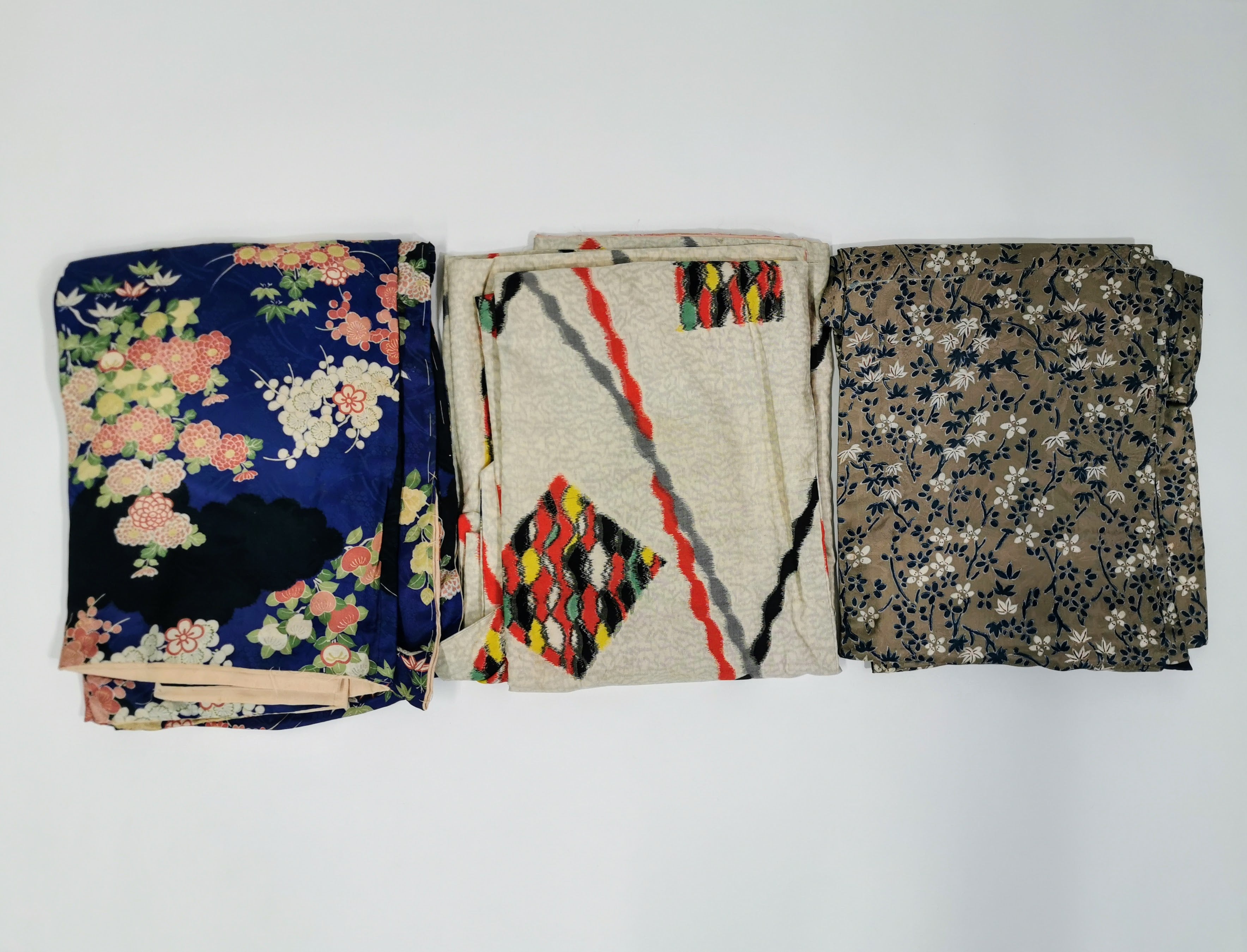 Bulk Sale of 5 Women's Used Kimonos with Floral Patterns♪◆twk339