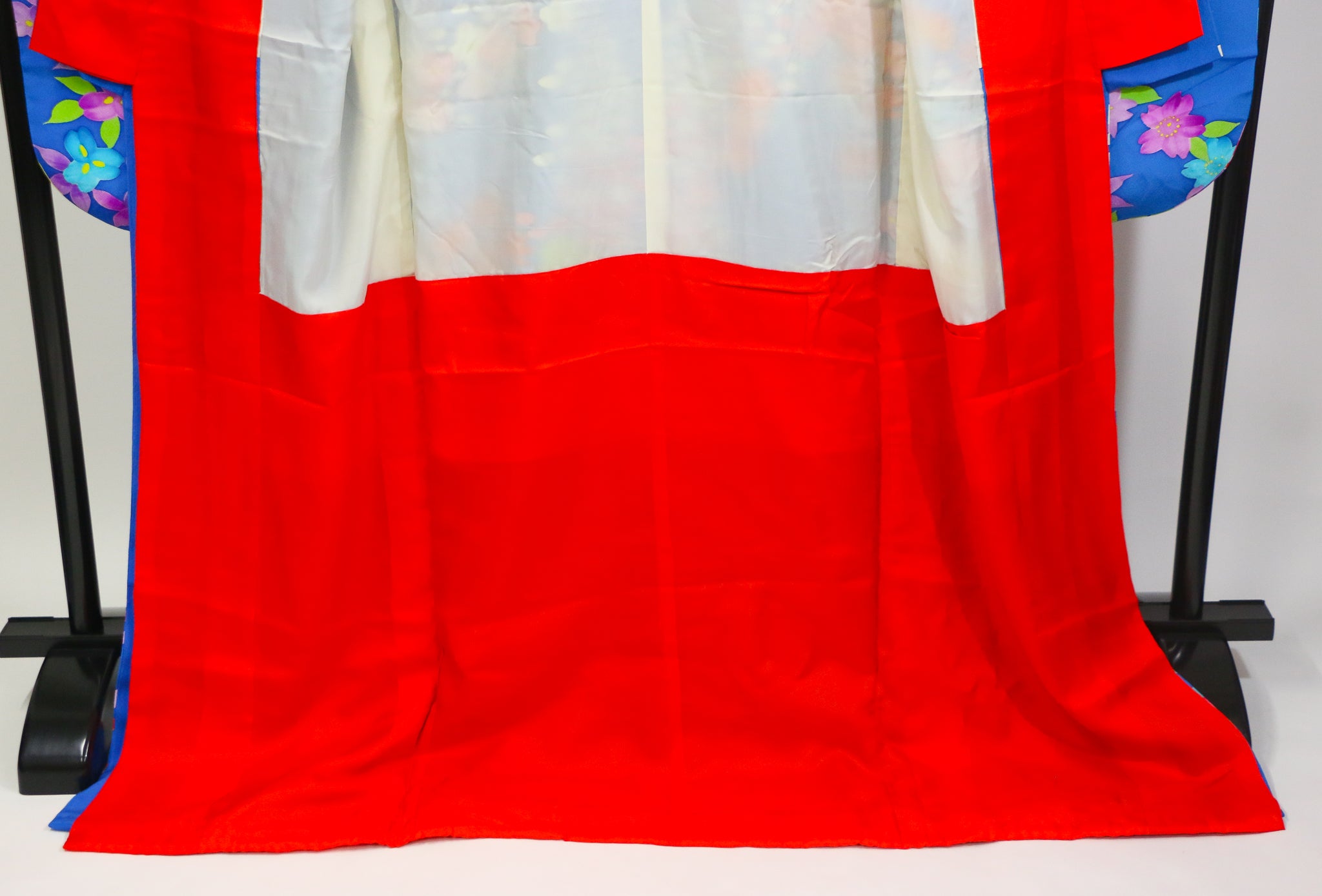 Vibrant Blue Hikifurisode Kimono – Colorful Flowers & Birds / 青地 極彩色 花鳥文 引き振袖◆twff716