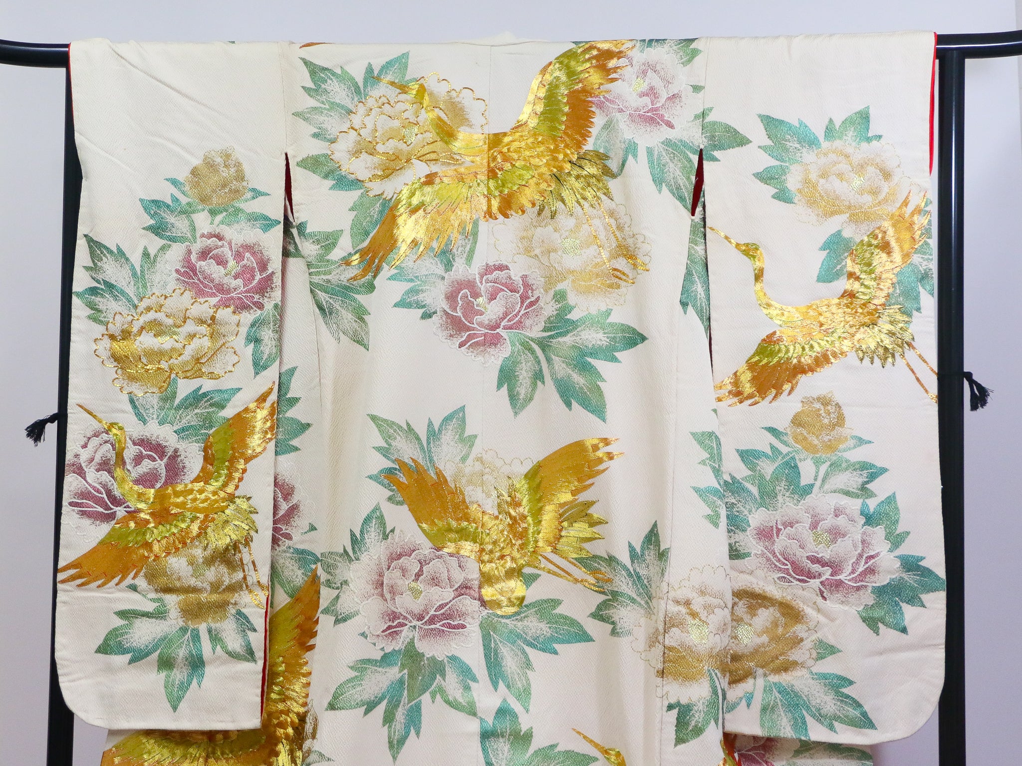 Bridal Uchikake – Gold Cranes & Peony Pattern / 白打掛 金鶴×牡丹  Traditional Japanese Wedding Kimono / 花嫁衣裳 打掛◆twu717