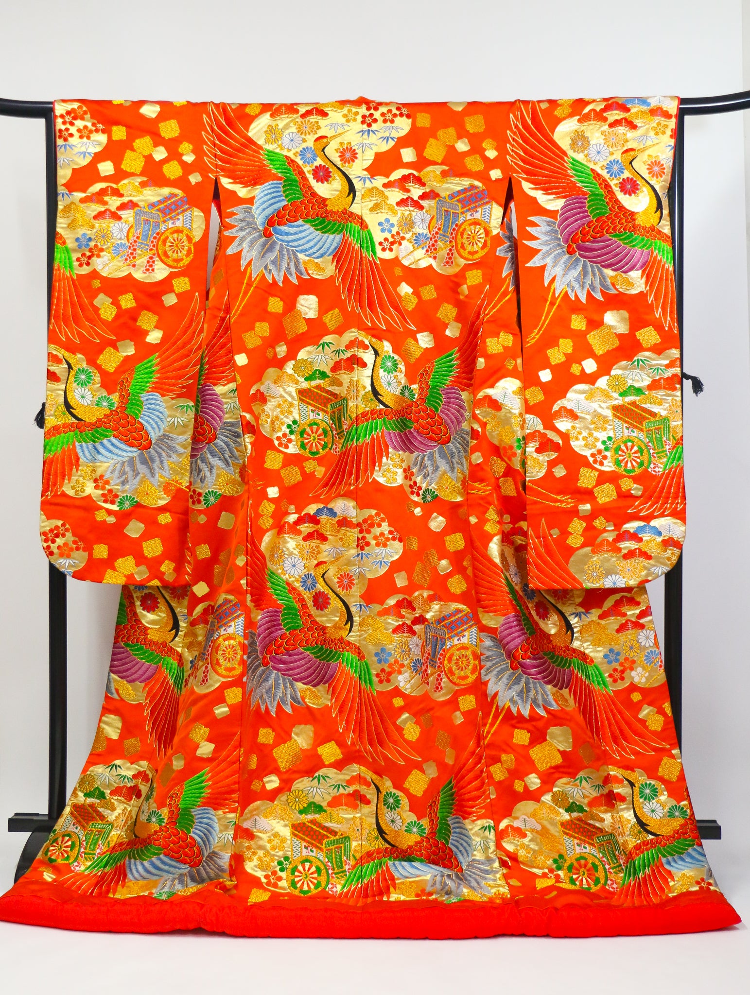 Bridal Uchikake – Gold Cranes & Peony Pattern / 白打掛 金鶴×牡丹  Traditional Japanese Wedding Kimono / 花嫁衣裳 打掛◆twu718