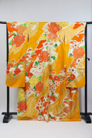 Gorgeous Gold-Accented Chrysanthemum Kimono / 豪華金彩 菊文様振袖◆twf723