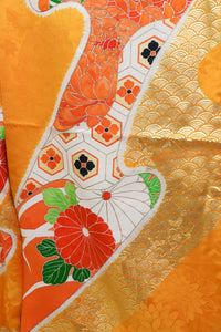 Gorgeous Gold-Accented Chrysanthemum Kimono / 豪華金彩 菊文様振袖◆twf723