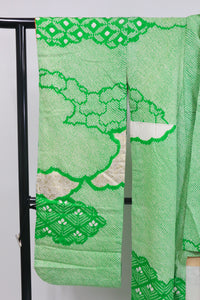 Vintage Green Furisode Kimono 緑×絞り風・金彩入り振袖◆twf724