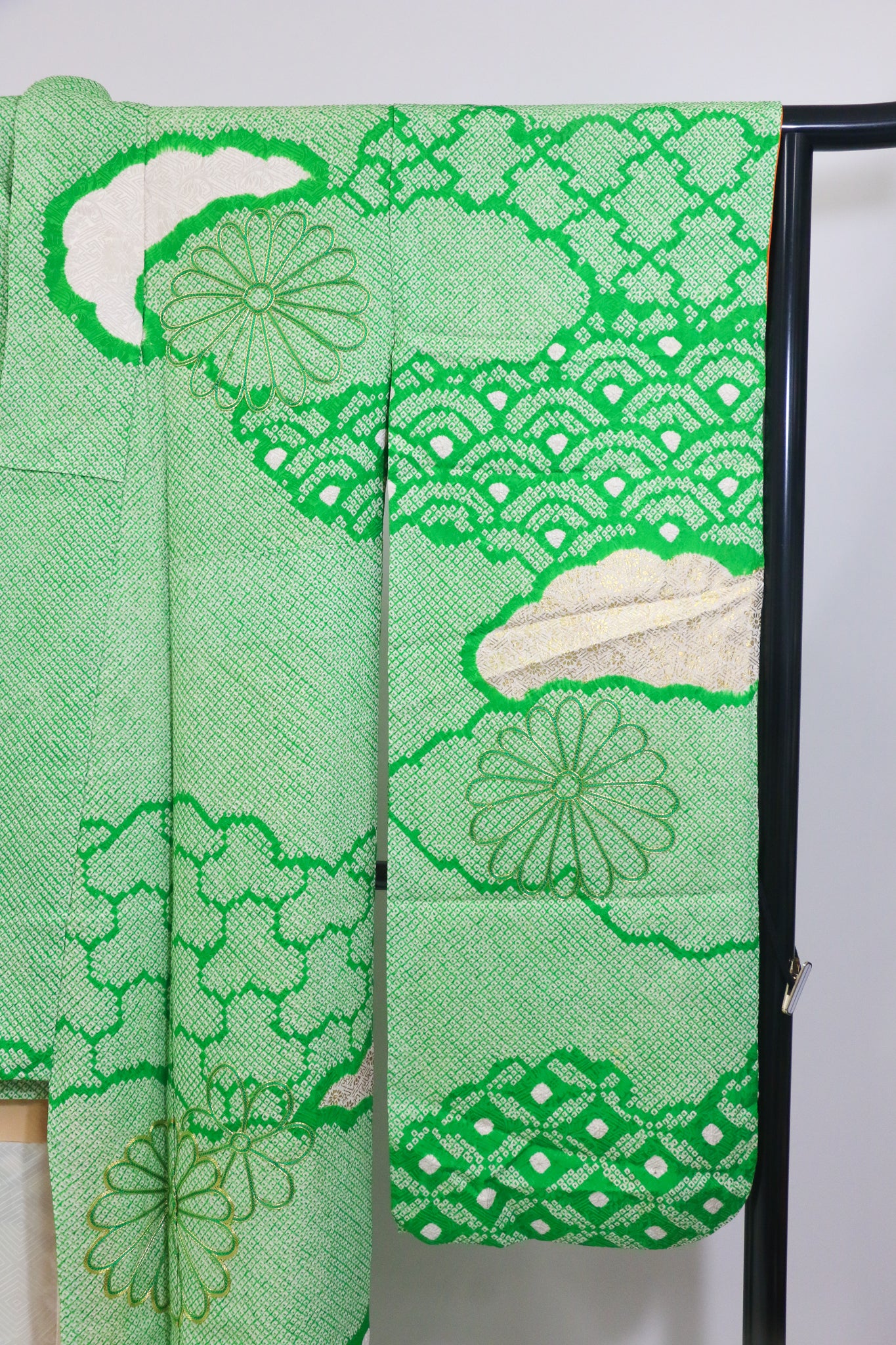 Vintage Green Furisode Kimono 緑×絞り風・金彩入り振袖◆twf724