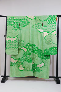 Vintage Green Furisode Kimono 緑×絞り風・金彩入り振袖◆twf724