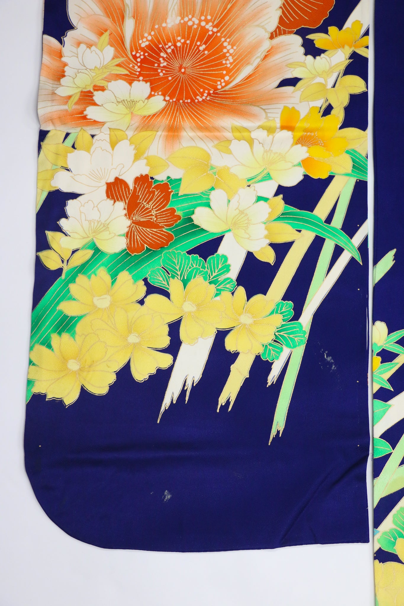 Vintage Furisode Kimono – 深藍 × 華やか花柄 – Vibrant Floral Pattern◆twf725