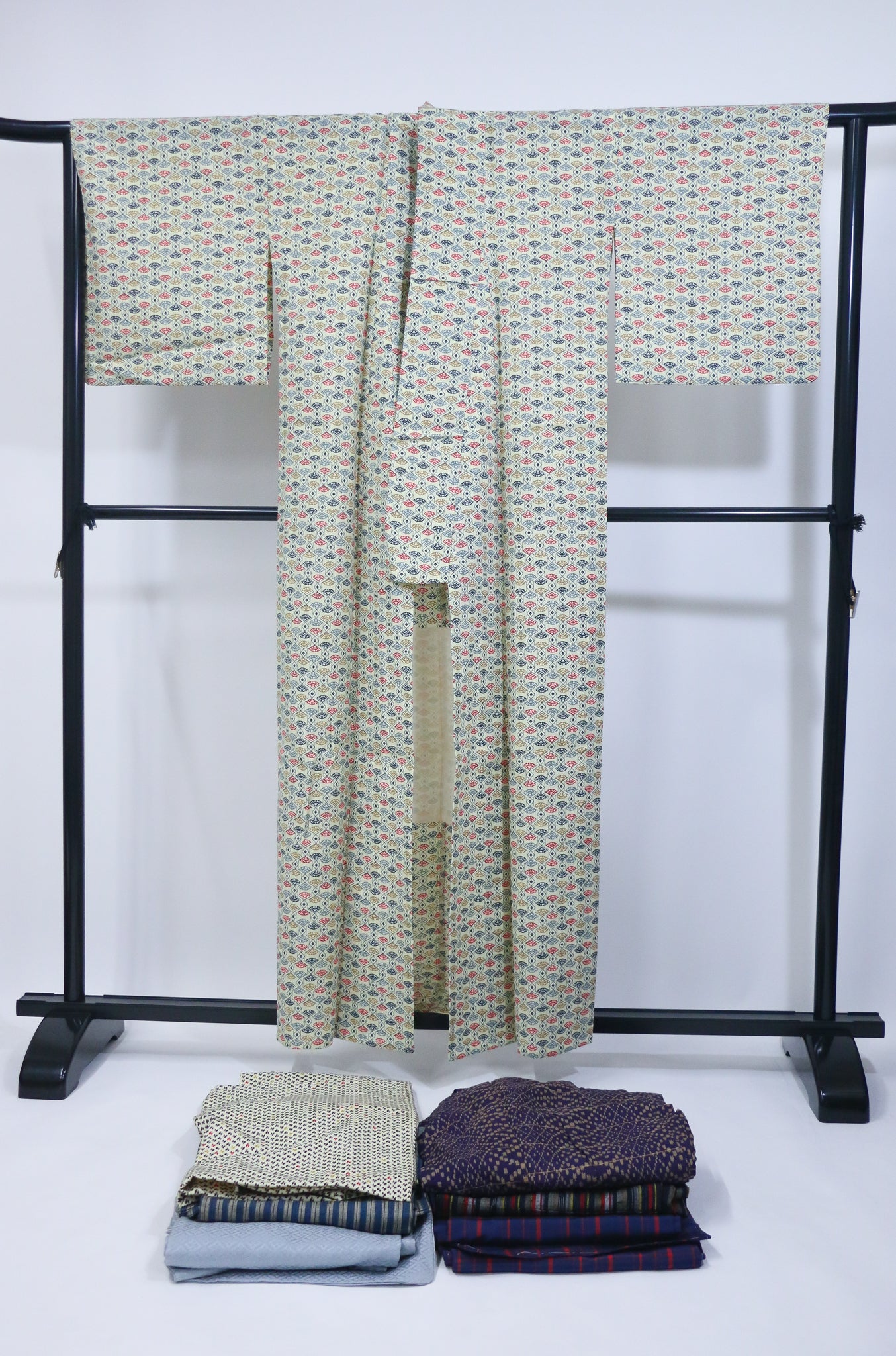 女性着物 7枚まとめ売り｜小紋・紬系ミックス｜中古・リメイク／仕入れ向け Women’s Kimono Lot (7 Pieces) Komon & Tsumugi Mix｜Used｜For Resale & Remake◆twk737