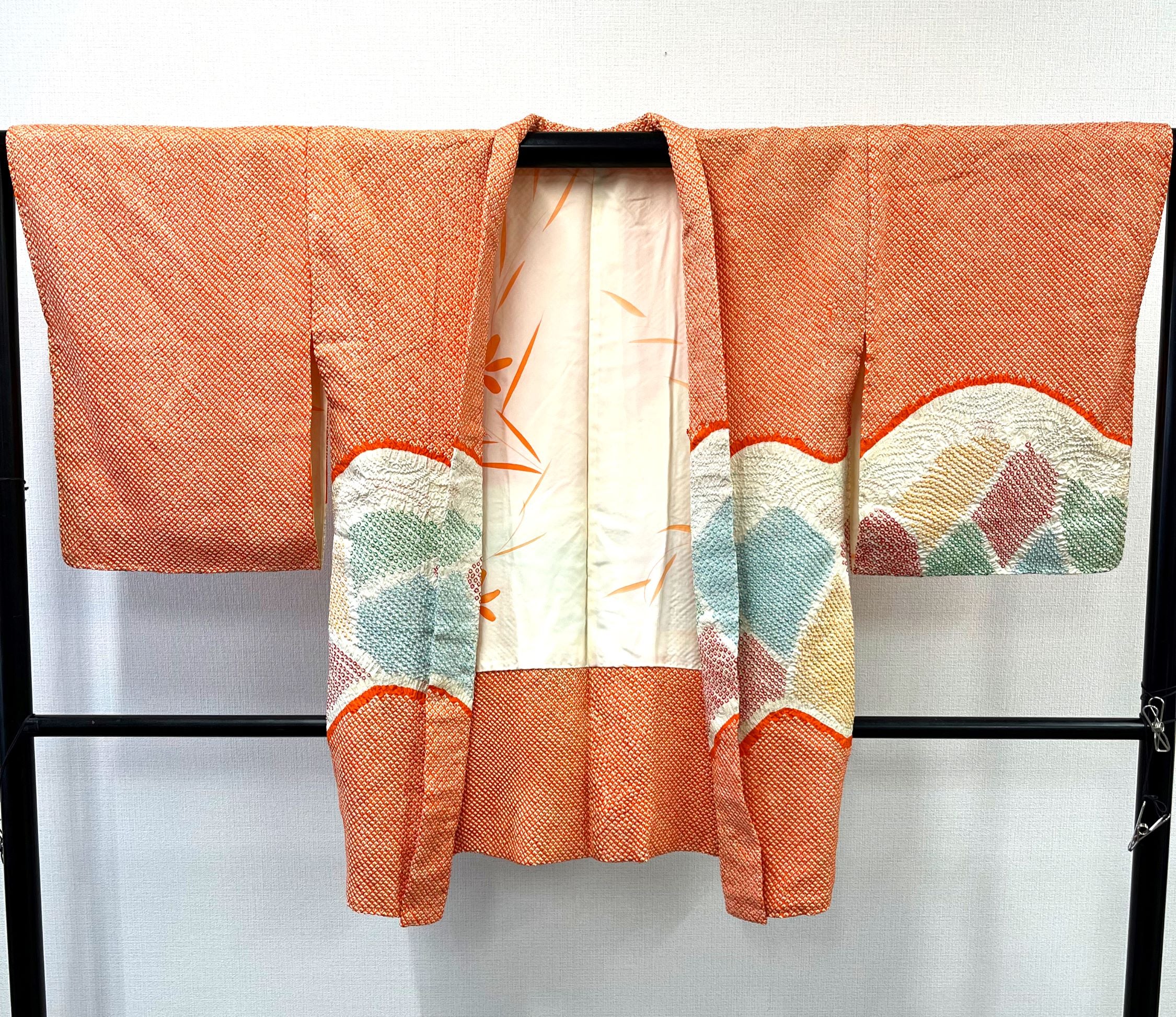 ◇KWH021 羽織 袷羽織 紐付き Haori オレンジ 古着 レトロ 和服