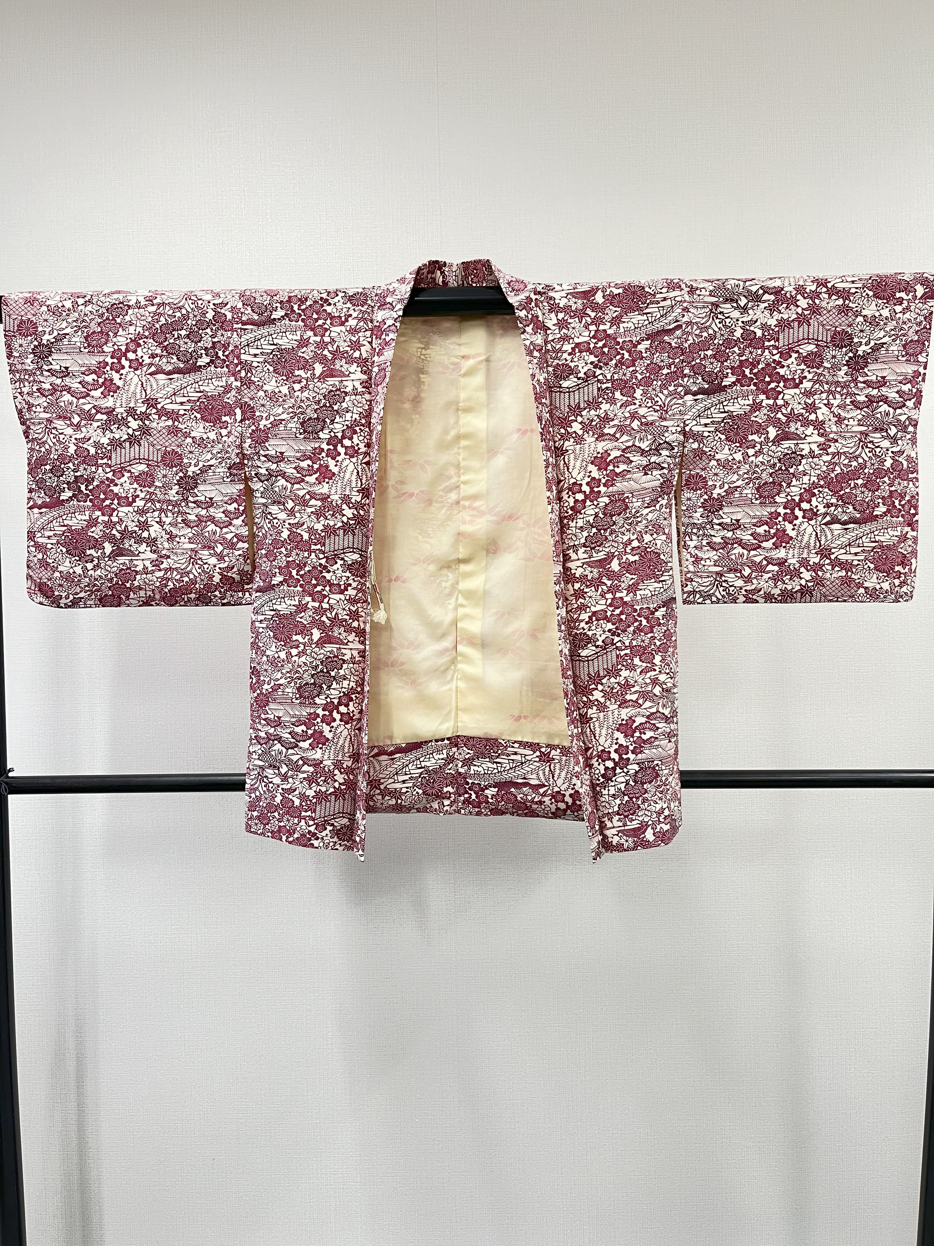 ◇KWH033 羽織 袷羽織 Haori 濃ピンク 白 古着 レトロ 和服