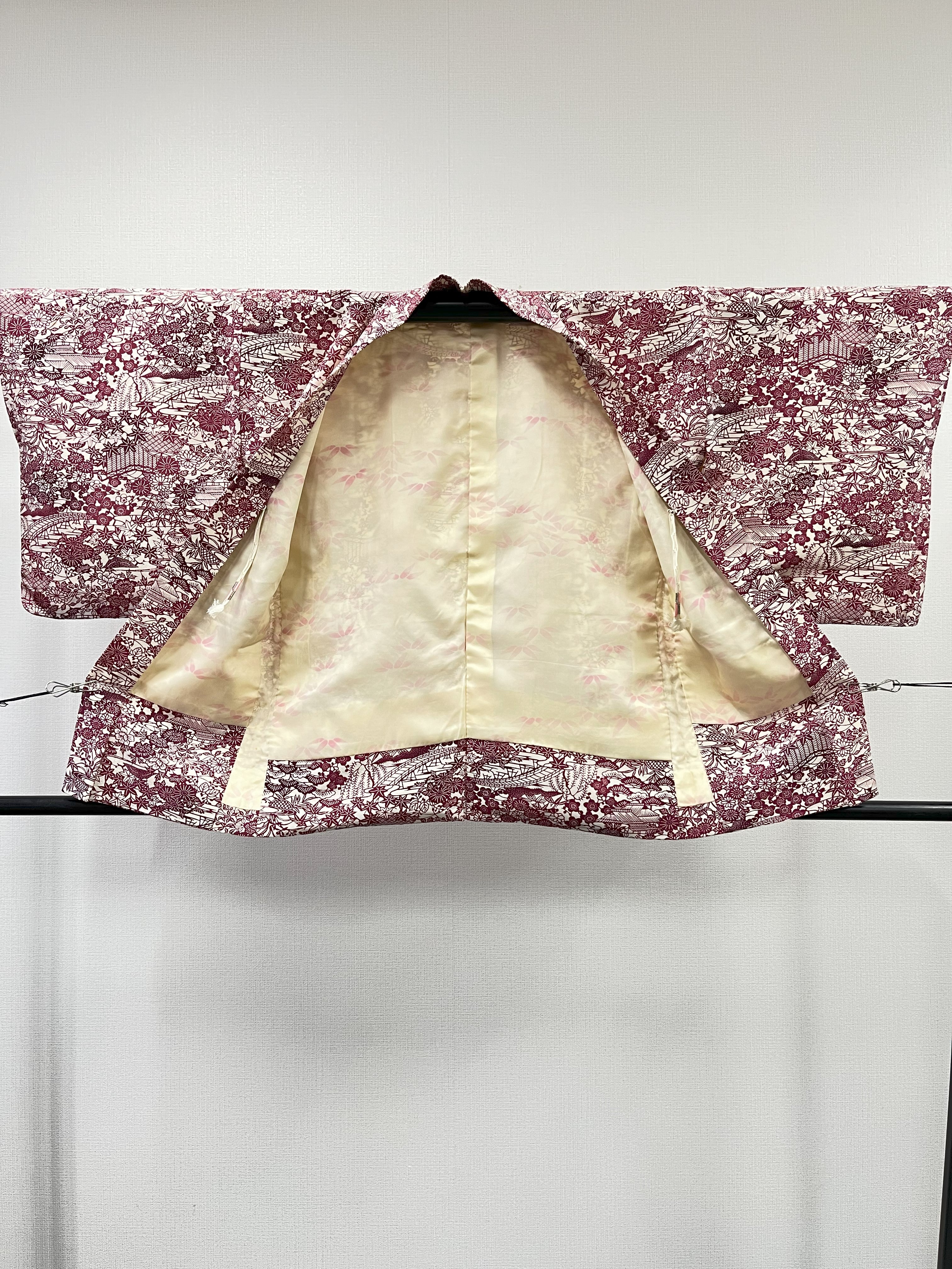 ◇KWH033 羽織 袷羽織 Haori 濃ピンク 白 古着 レトロ 和服