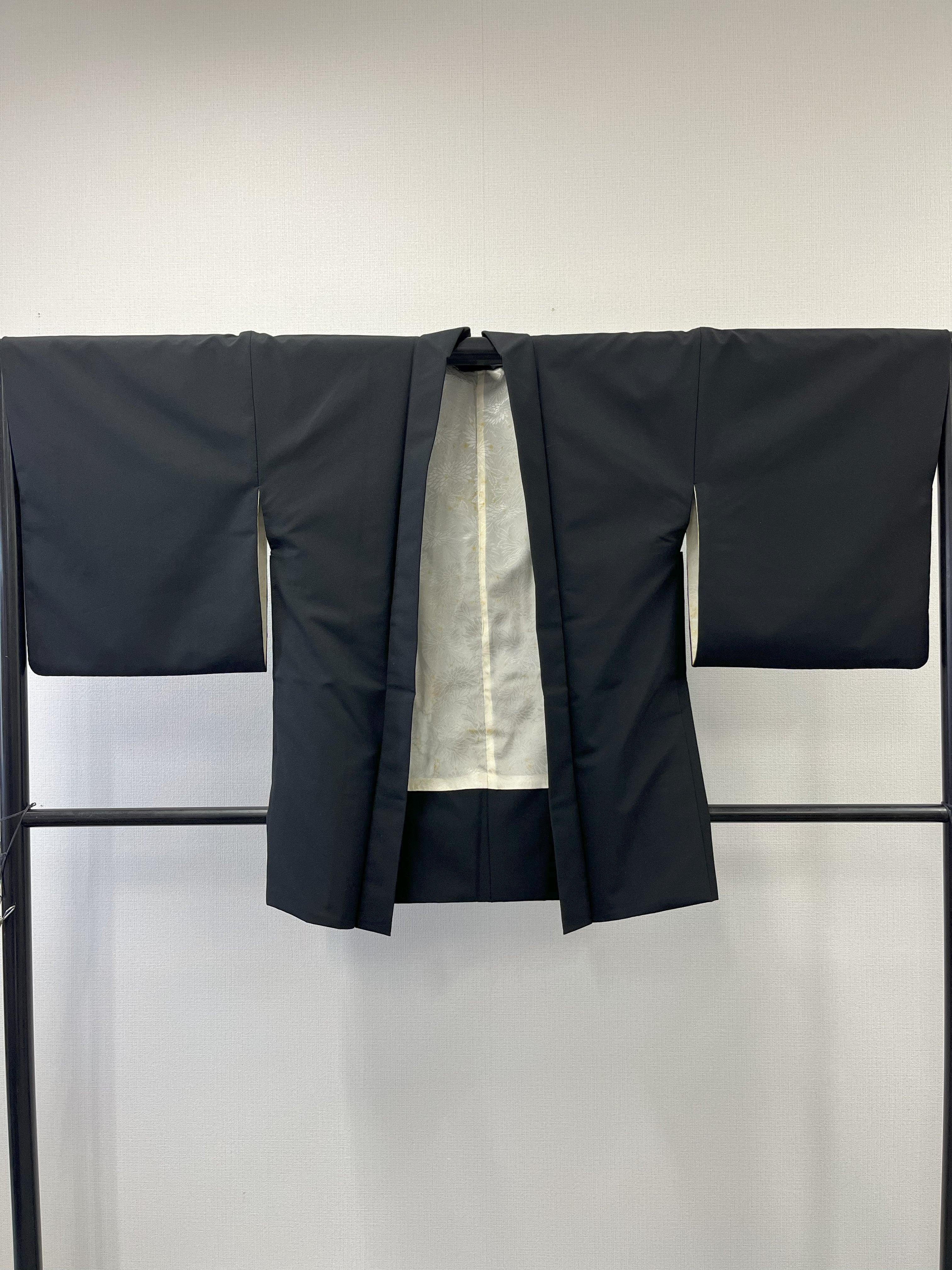 ◇KWH039 羽織 黒羽織 紐付き Haori 古着 レトロ 和服