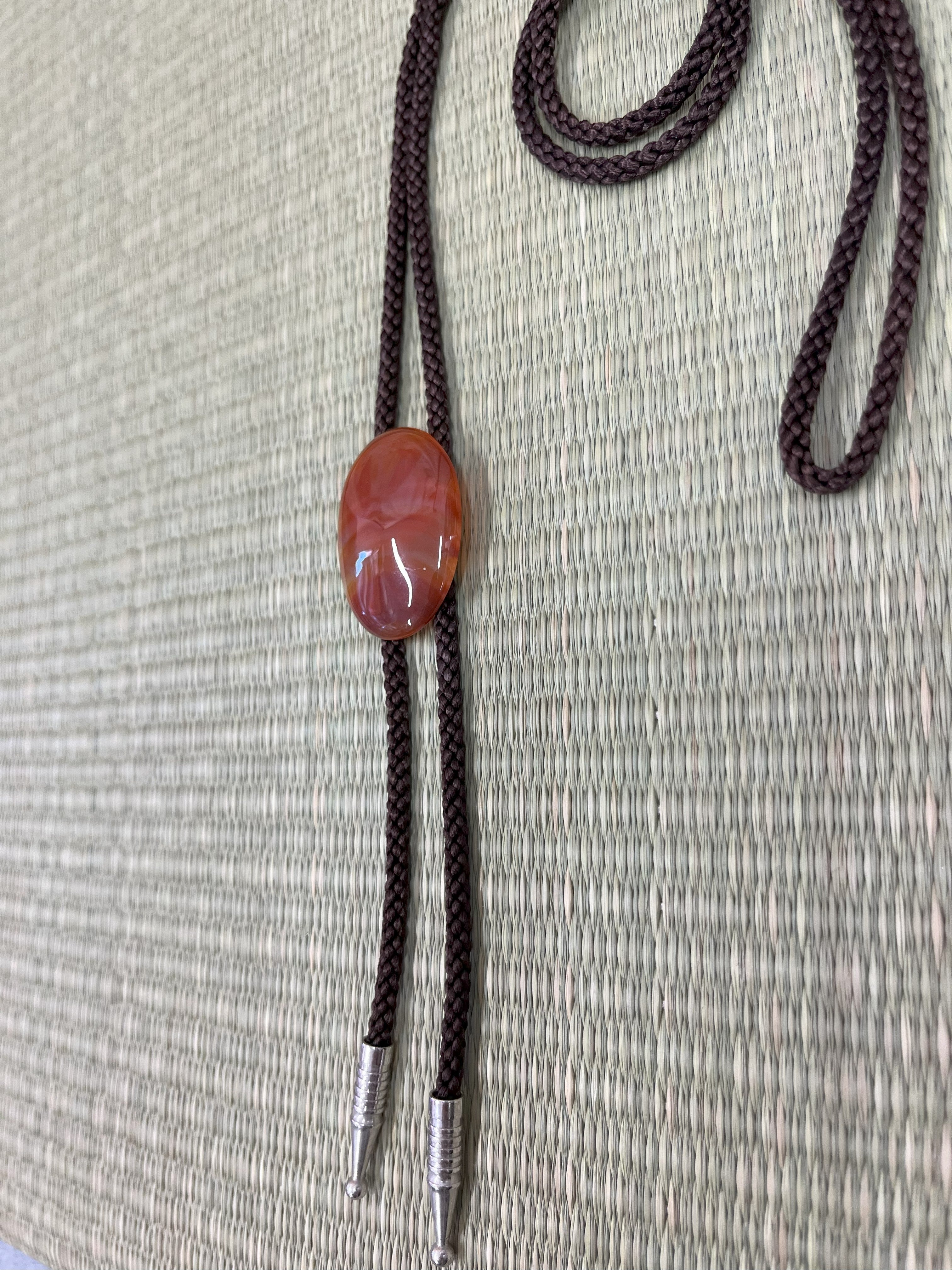 ◆KM028 ループタイ 天然石 オレンジ ネックレス ペンダント ヴィンテージ アクセサリー 首飾り 昭和レトロ 装飾品