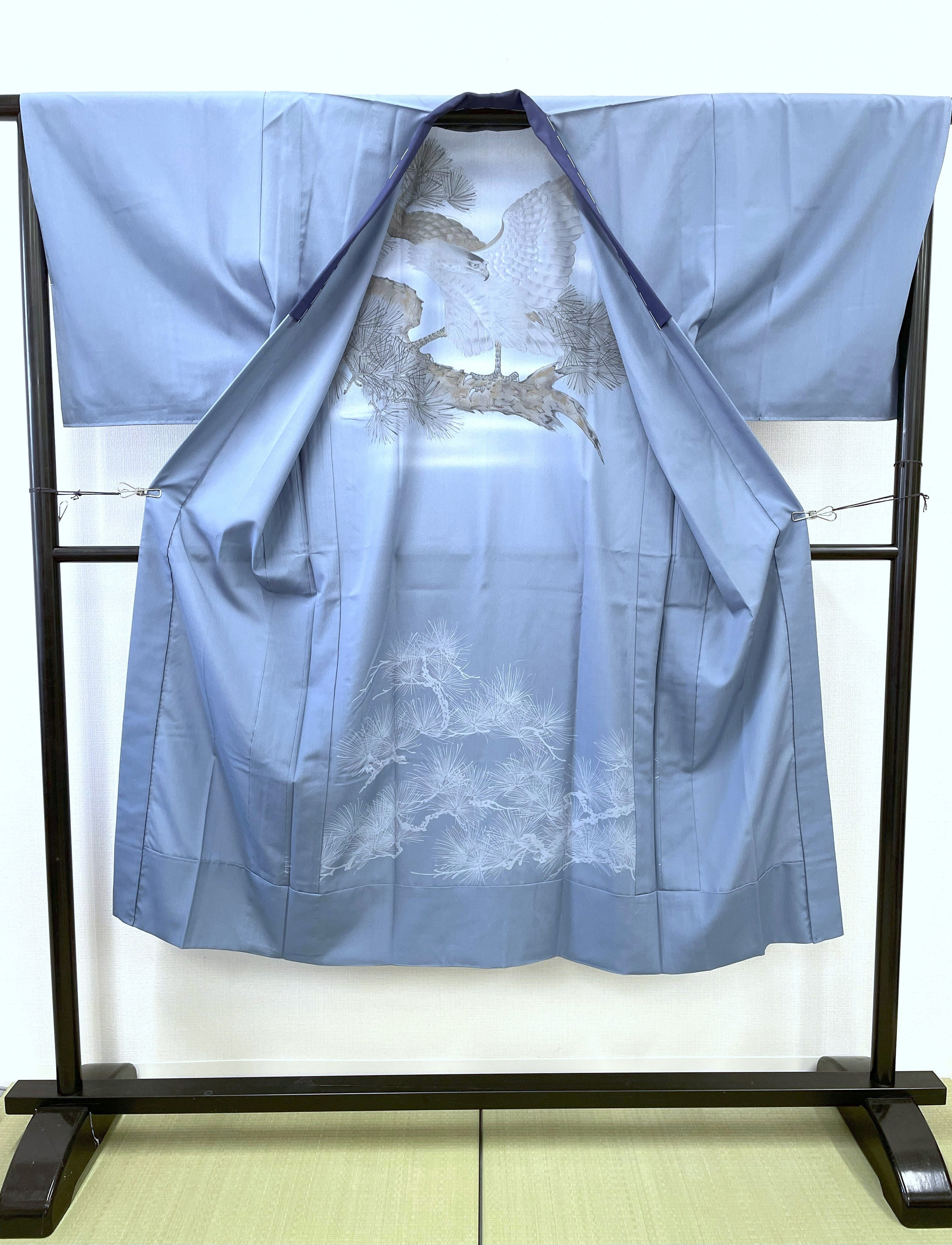 ♢KMJ011 襦袢 鷹 正絹 金箔 青色 アンティーク 中古