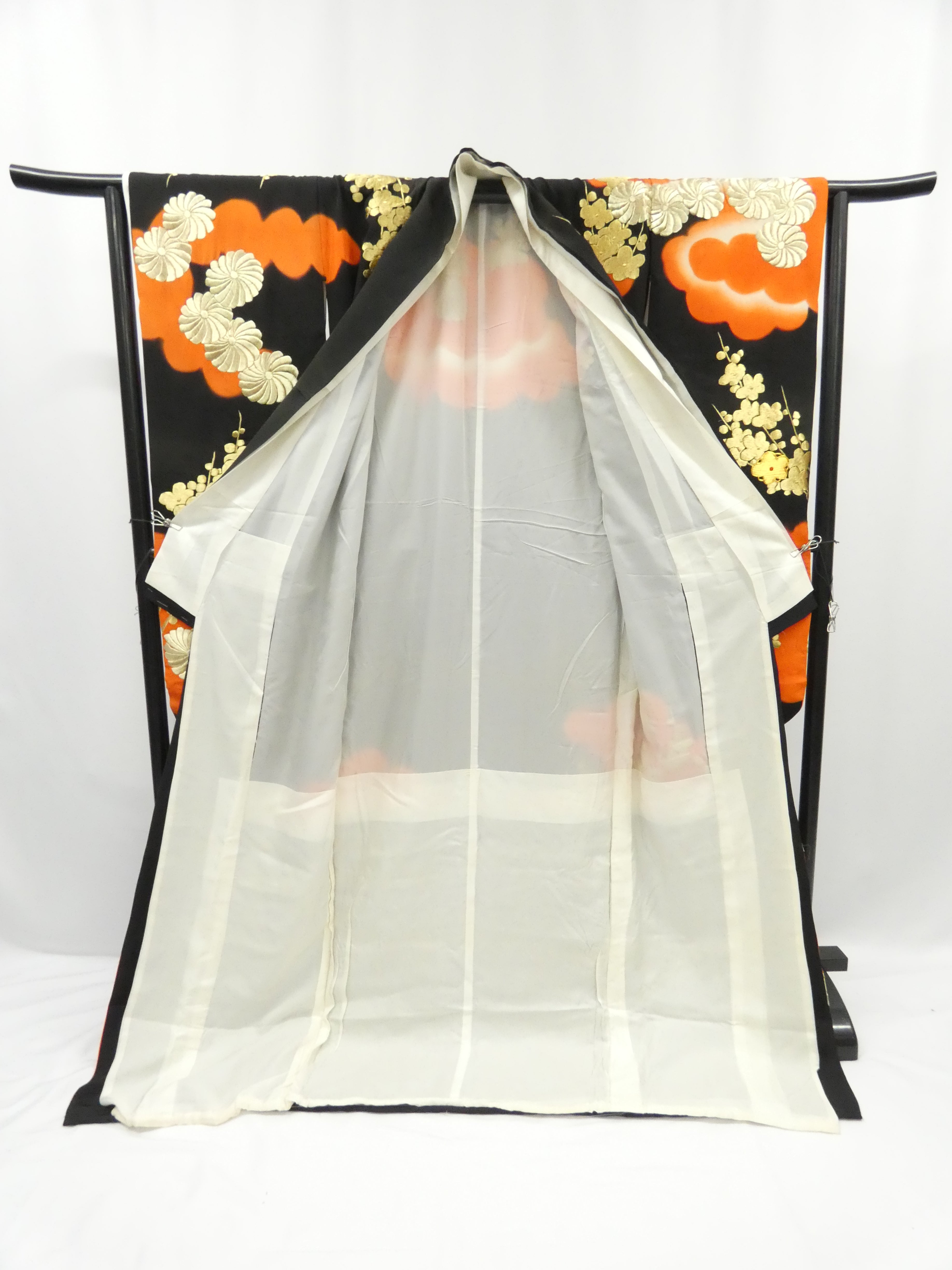 ◆KWF031 引き振袖 金銀箔 花嫁衣装 結婚式 豪華  刺繍 婚礼 ウエディング 古着