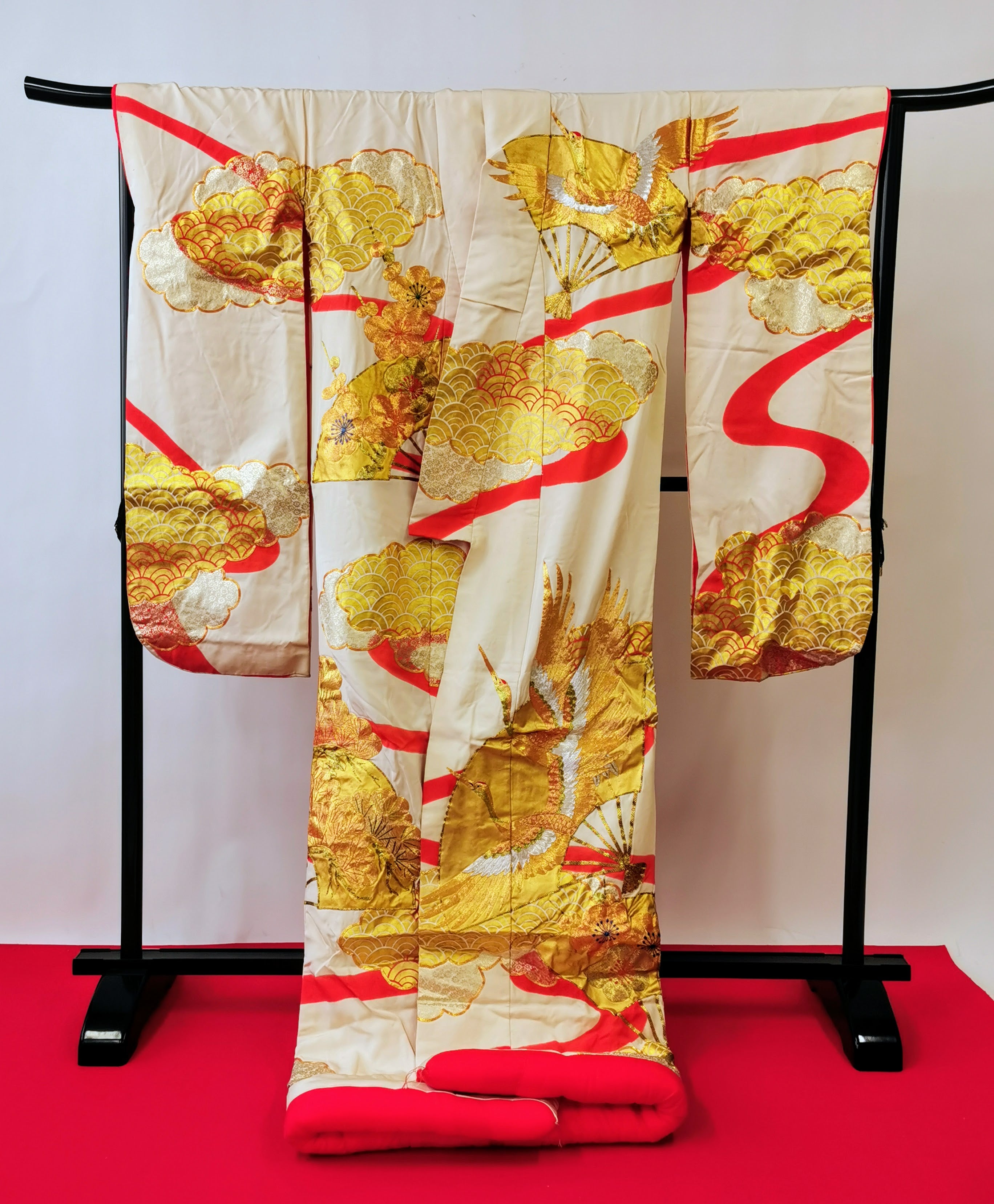 色打掛 豪華 金銀箔 花嫁衣装 刺繍 婚礼 結婚式  ウエディング 古着 ◆twu219